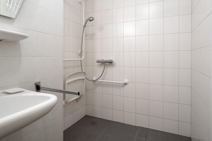 Photo 18 of Akker 58