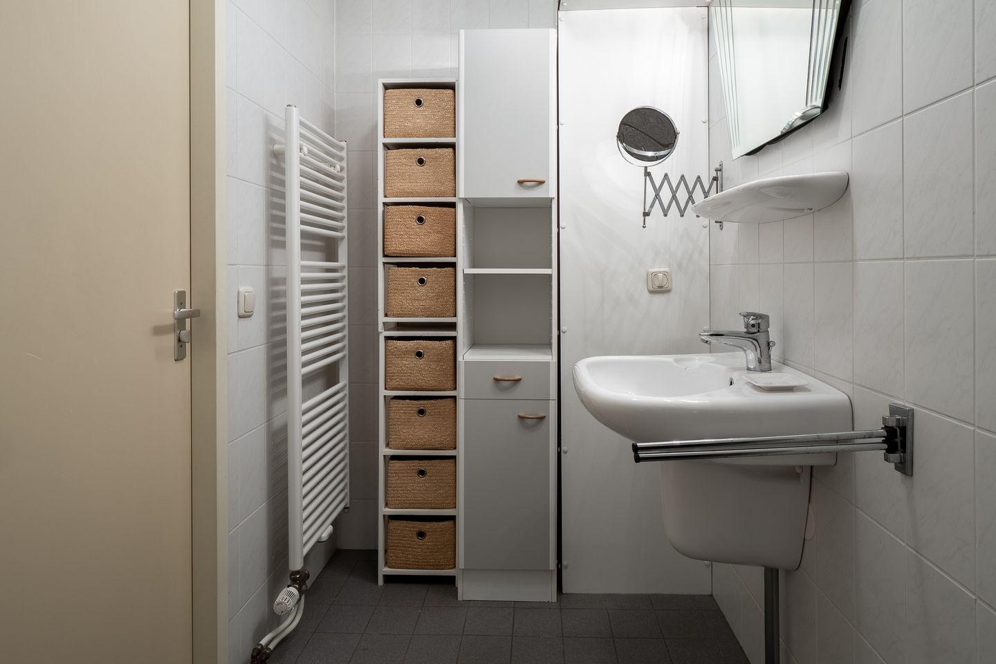 Photo 19 of Akker 58