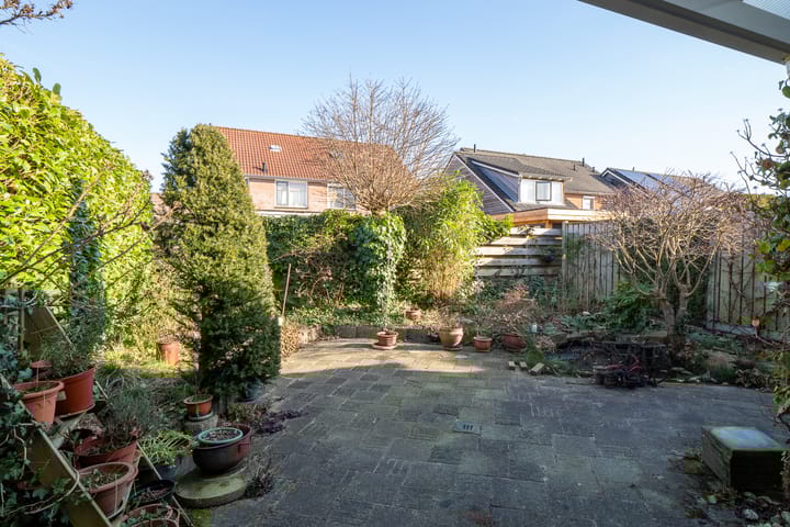 Photo 40 of Akker 58