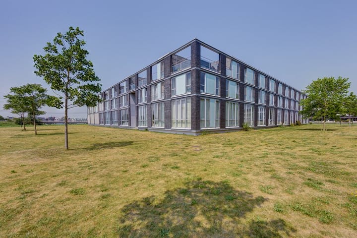 Foto 4 van Oeverzeggestraat 74