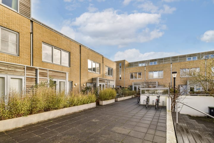 Foto 12 van Oeverzeggestraat 74