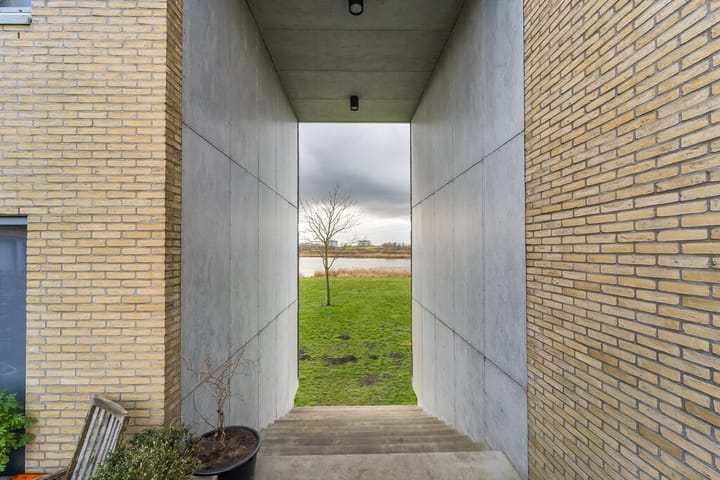 Foto 27 van Oeverzeggestraat 74