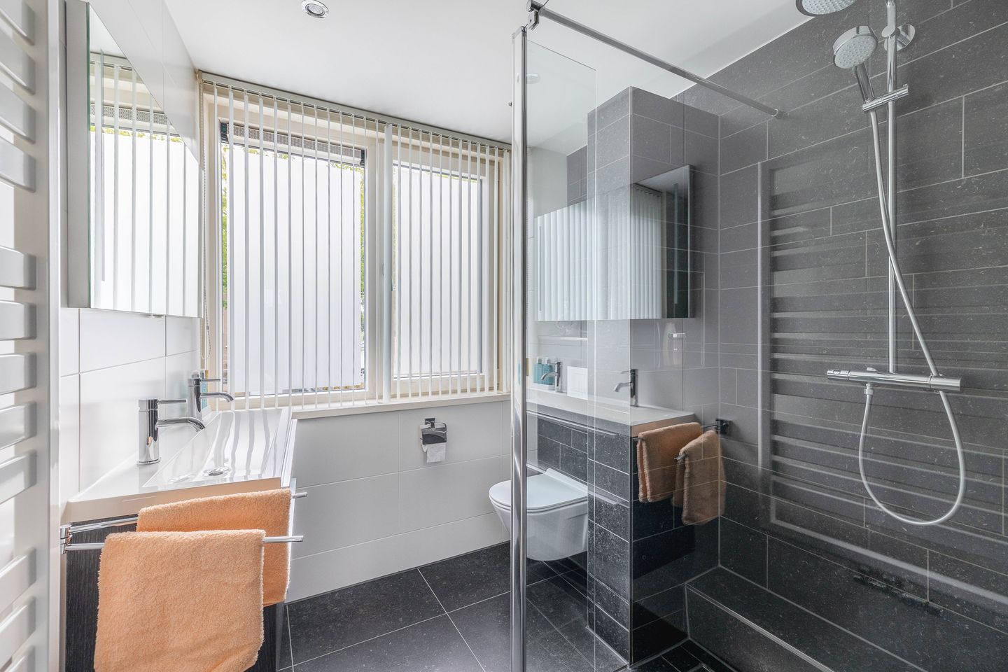 Photo 4 of Beb Vuykstraat 78