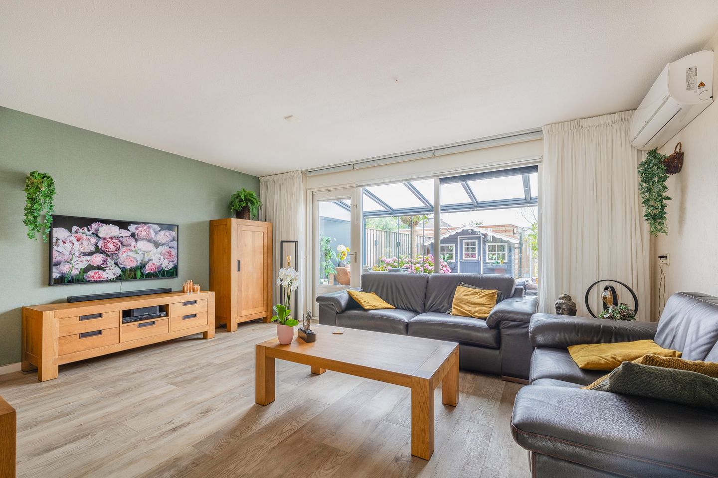 Photo 14 of Beb Vuykstraat 78