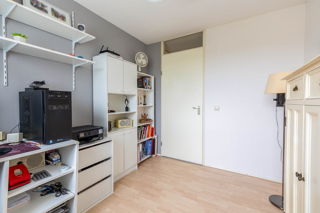 Photo 38 of Beb Vuykstraat 78