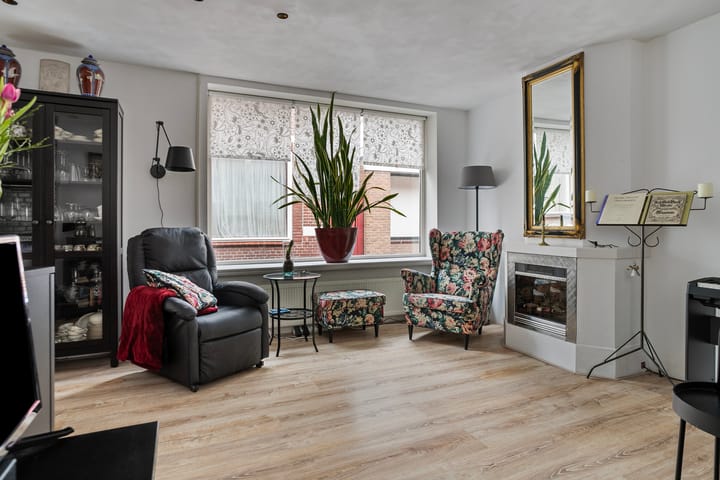 Foto 2 van Oudestraat 1