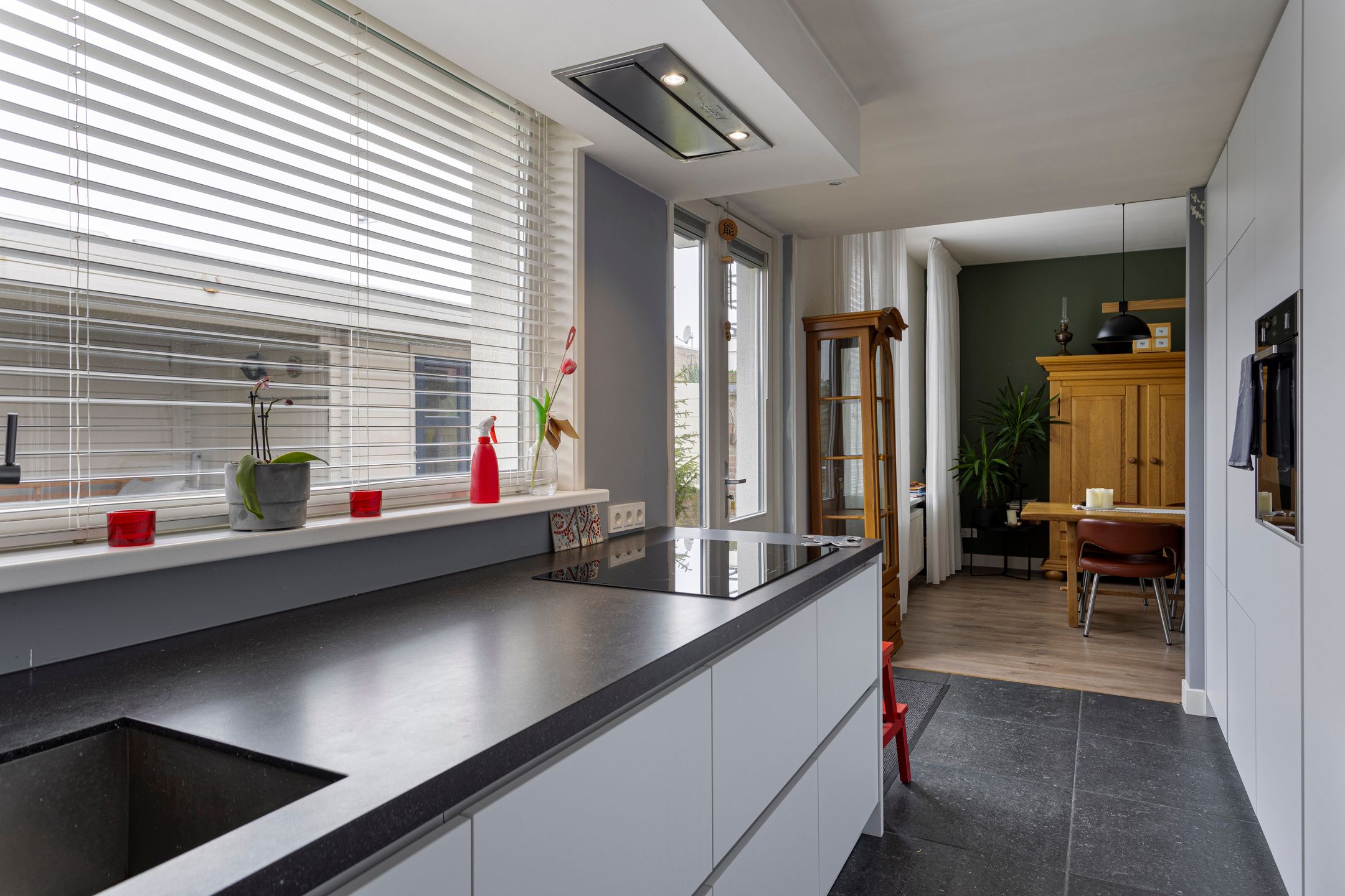 Photo 12 of Antwerpsestraatweg 118