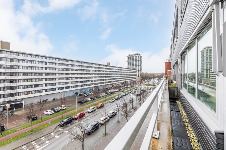 Foto 22 van Postjesweg 138-C