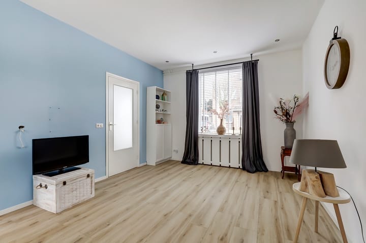 Foto 2 van Julianastraat 8