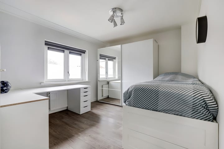 Foto 12 van Julianastraat 8