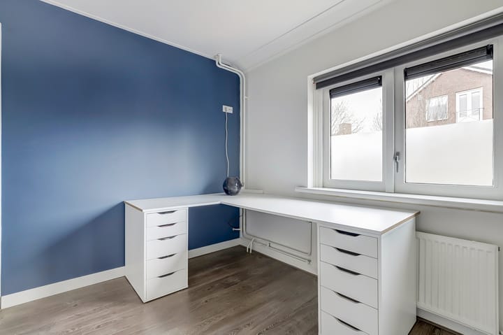 Foto 13 van Julianastraat 8