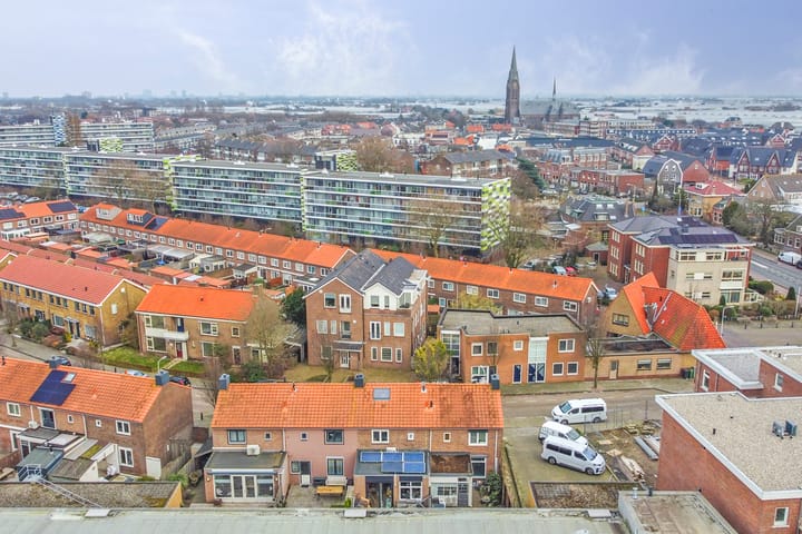 Foto 20 van Julianastraat 8