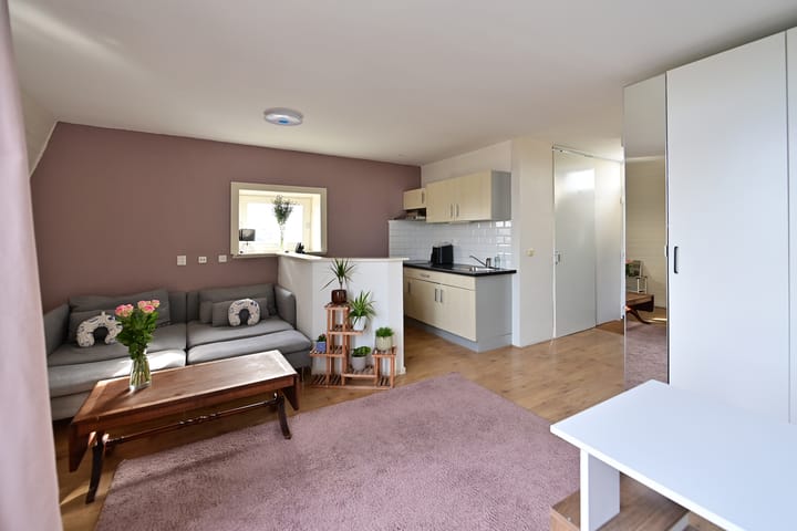 Foto 8 van Laarderweg 126-E