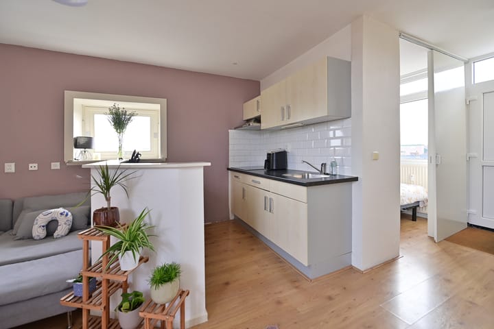 Foto 11 van Laarderweg 126-E