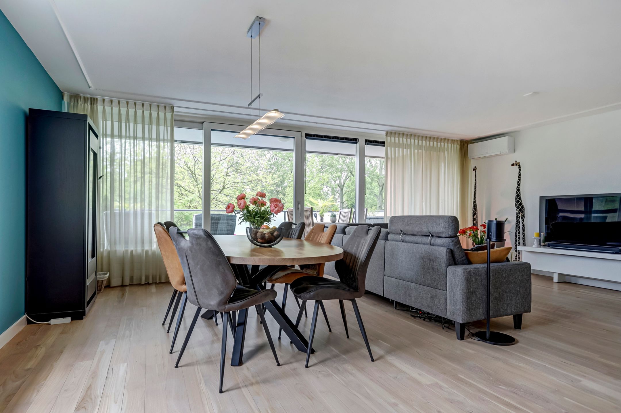 Photo 3 of Graaf Arnulfstraat 28