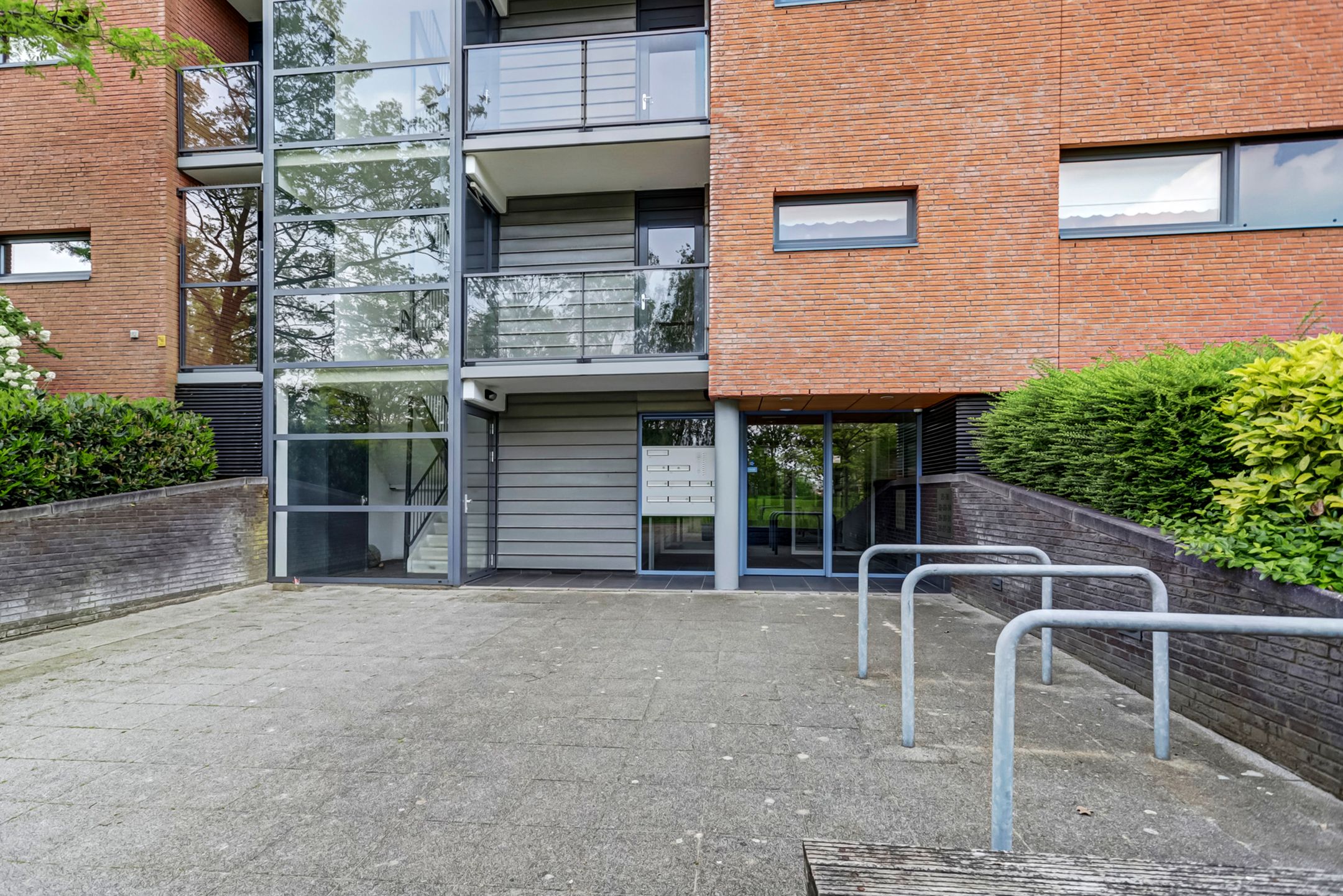 Photo 6 of Graaf Arnulfstraat 28