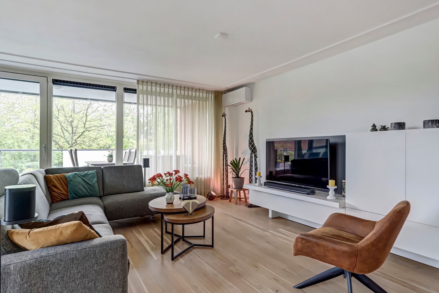 Photo 10 of Graaf Arnulfstraat 28