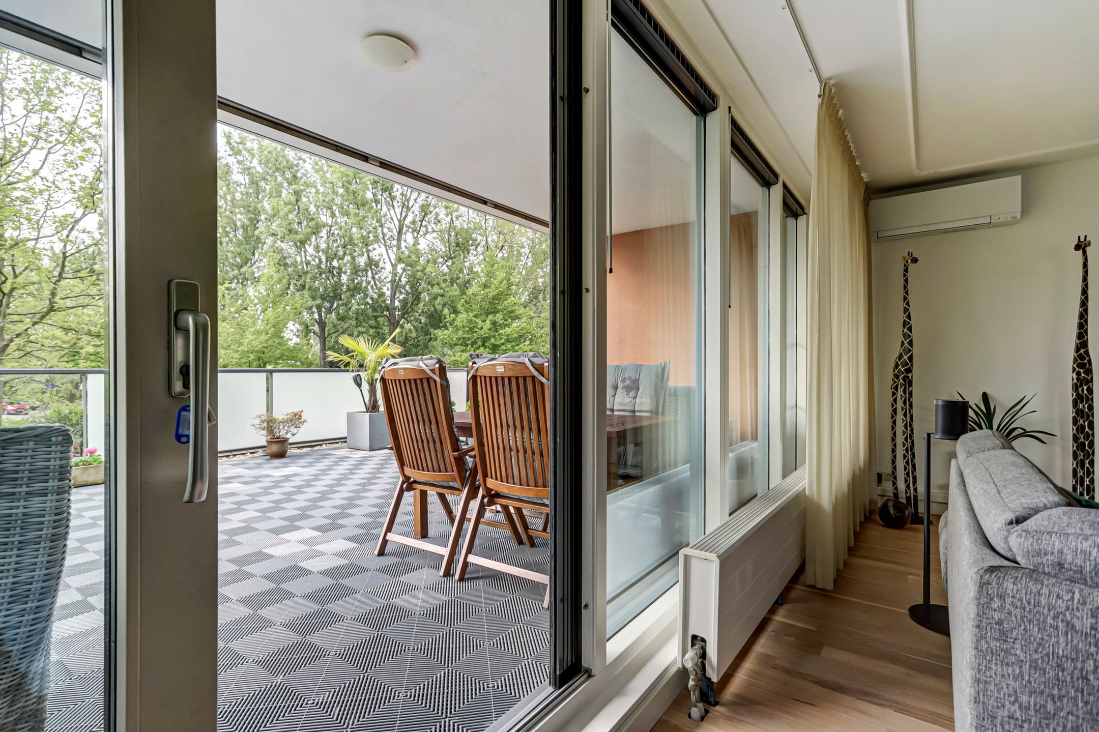 Photo 15 of Graaf Arnulfstraat 28