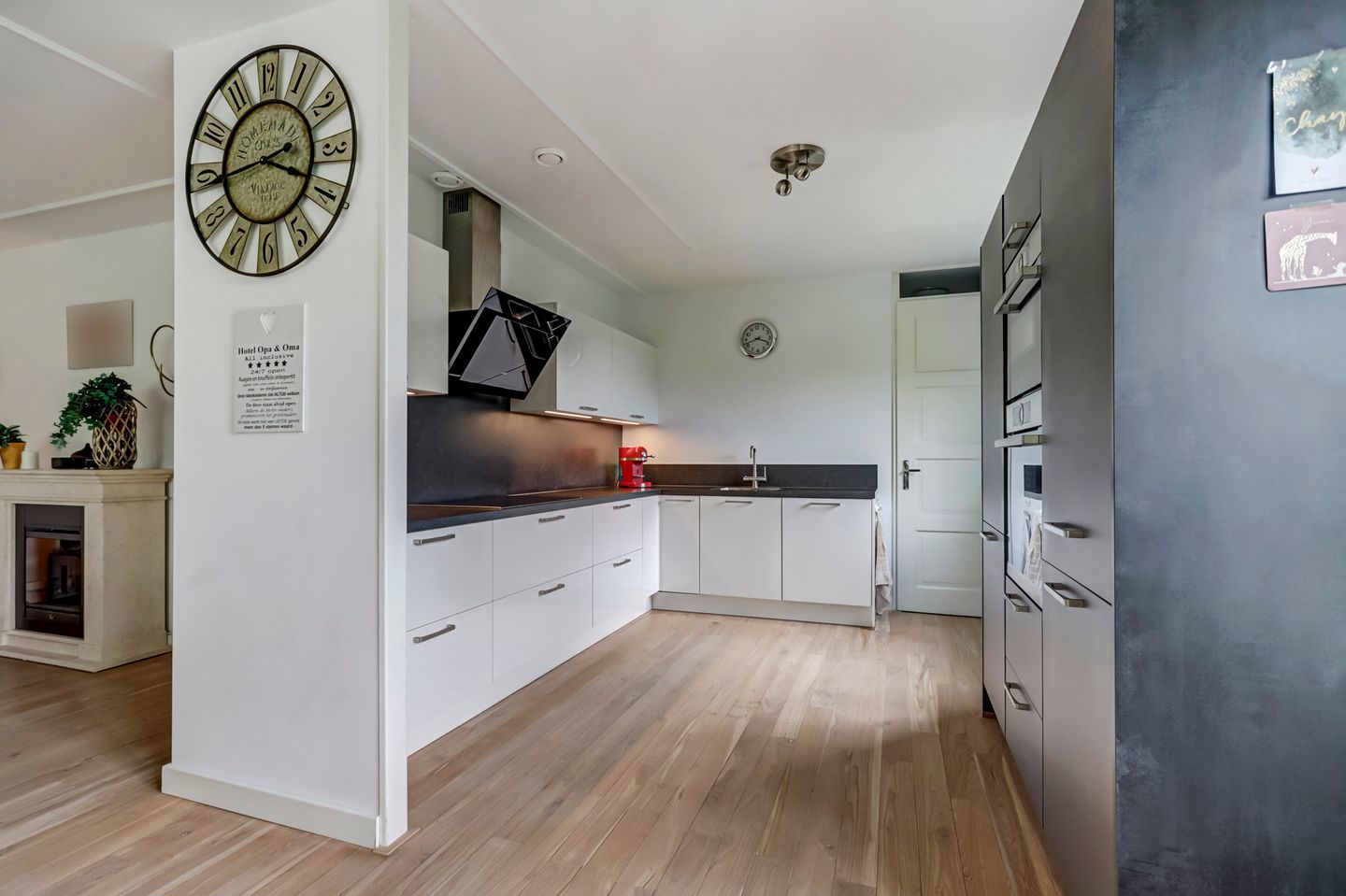 Photo 20 of Graaf Arnulfstraat 28