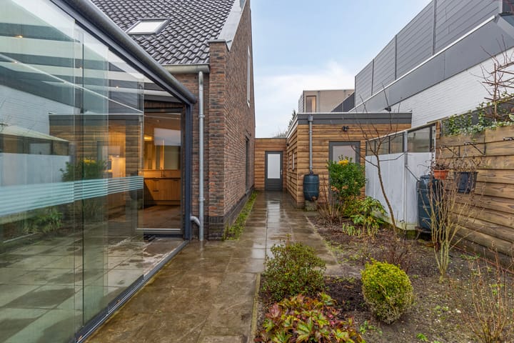 Photo 25 of Raadhuisplein 55