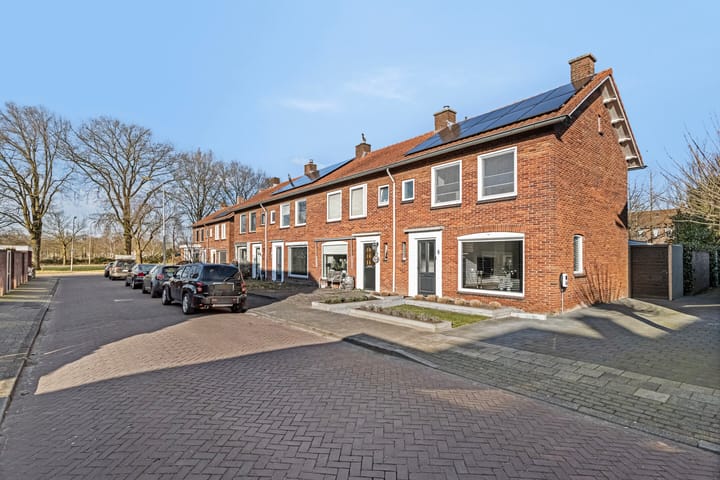 Foto 27 van Mr. Treubstraat 6