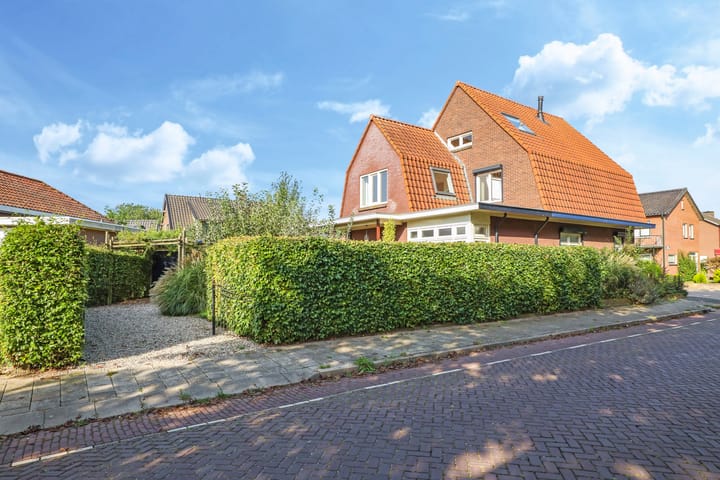 Foto 4 van Oranjestraat 21