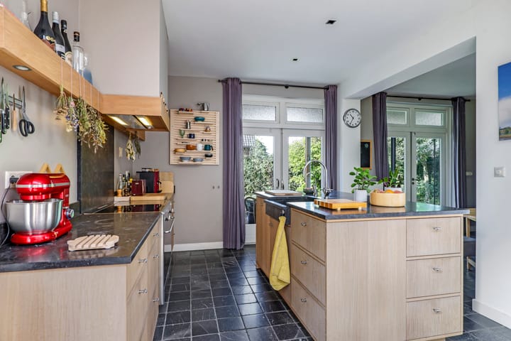 Foto 18 van Oranjestraat 21