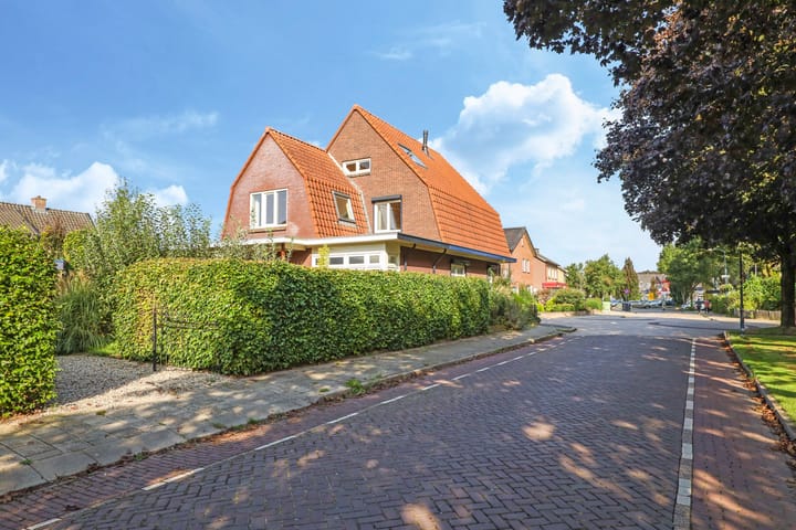 Foto 57 van Oranjestraat 21