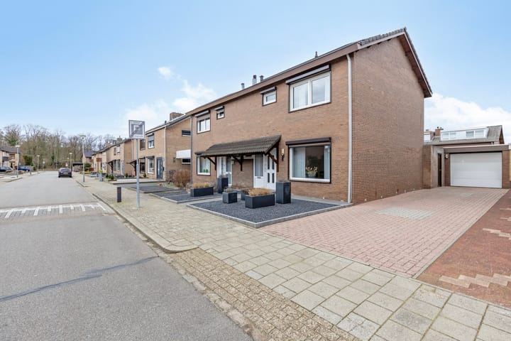 Foto 34 van Lambermonstraat 21