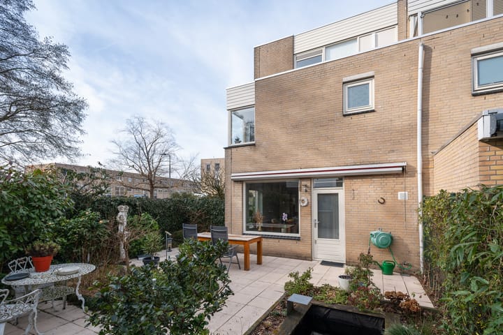 Foto 9 van Van Leeuwenhoekstraat 114