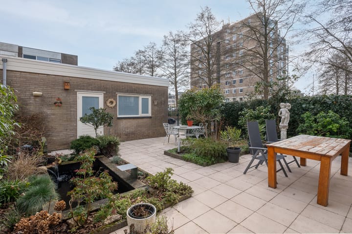 Foto 12 van Van Leeuwenhoekstraat 114