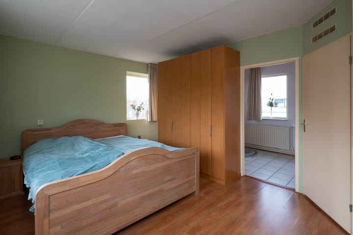 Foto 22 van Van Leeuwenhoekstraat 114