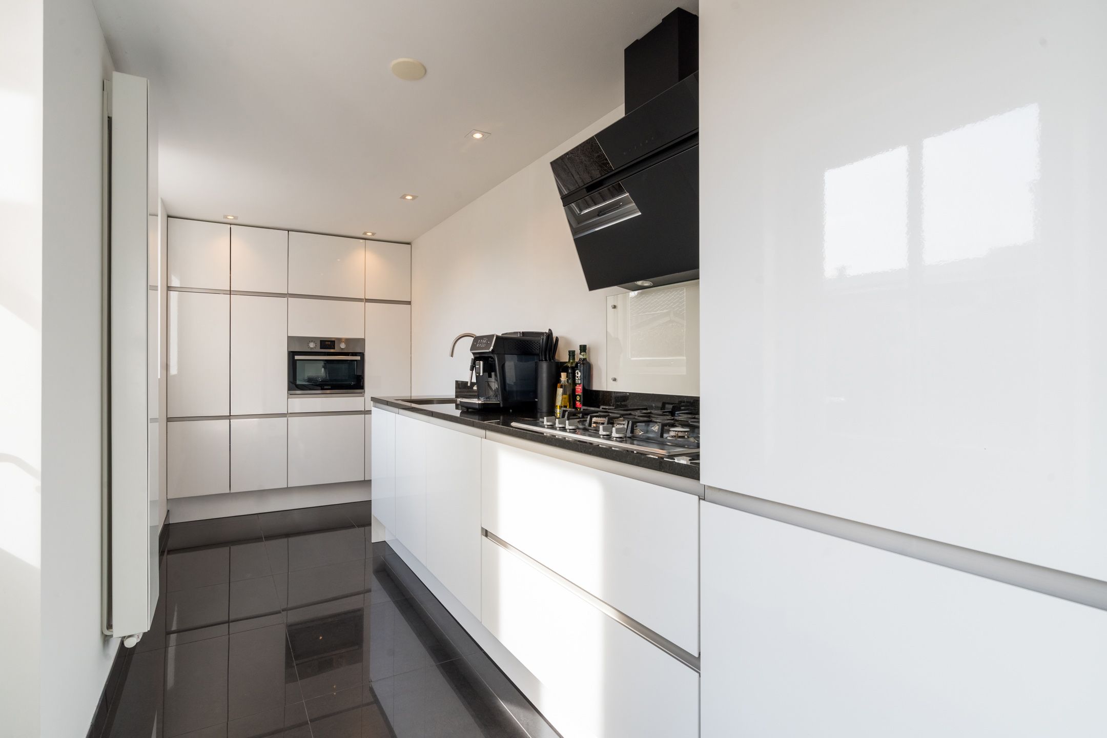 Foto 9 van Mgr. Broerestraat 4