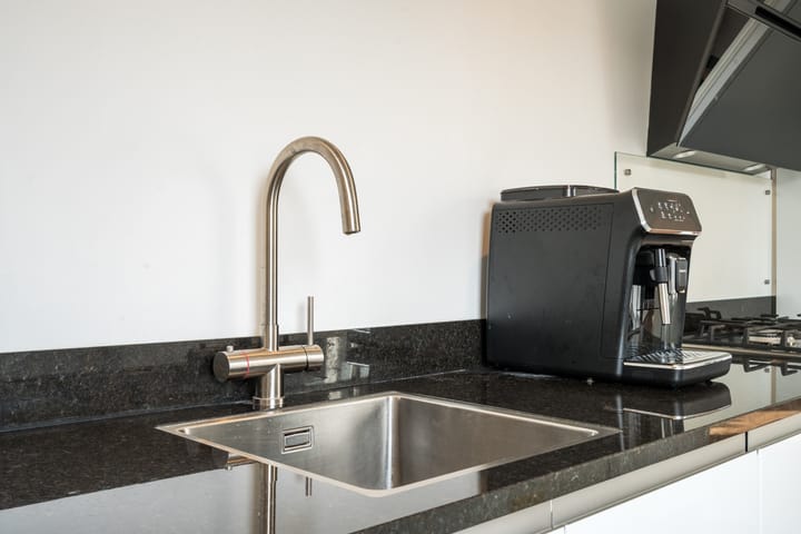 Photo 12 of Mgr. Broerestraat 4