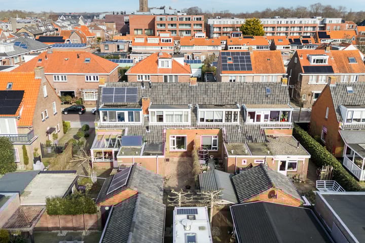 Photo 36 of Mgr. Broerestraat 4