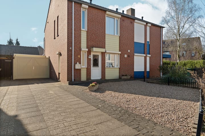 Photo 8 of Eekhoornstraat 4