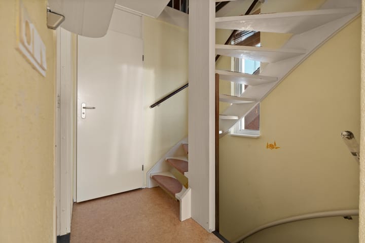 Photo 29 of Eekhoornstraat 4