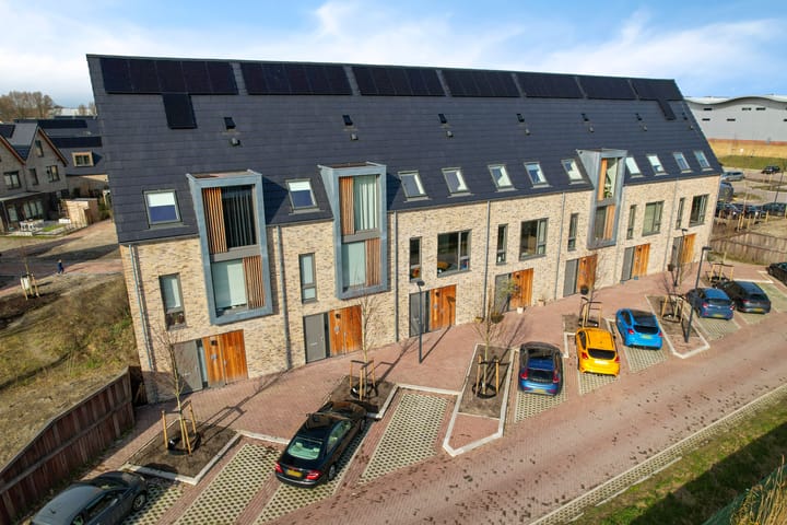 Foto 1 van Baikalmeer 16