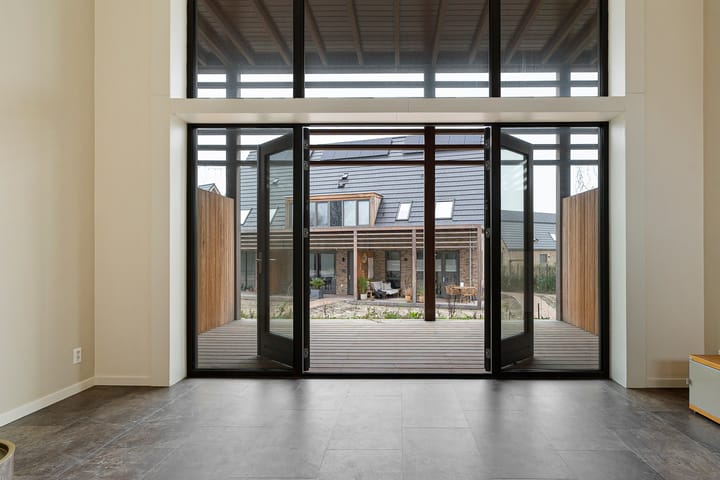 Foto 20 van Baikalmeer 16