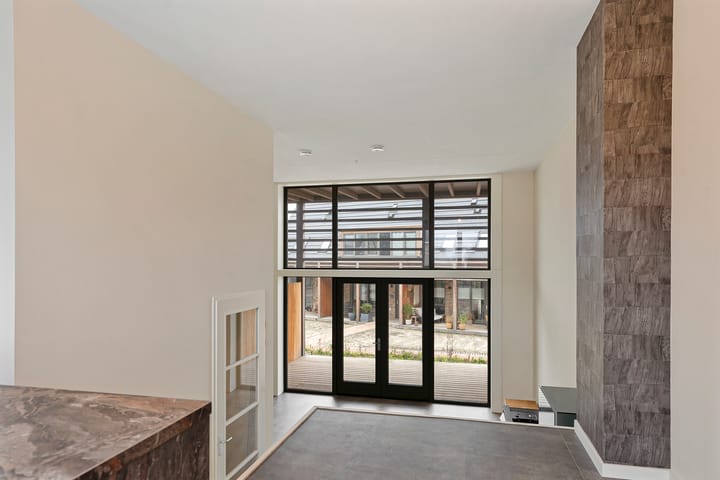 Foto 31 van Baikalmeer 16