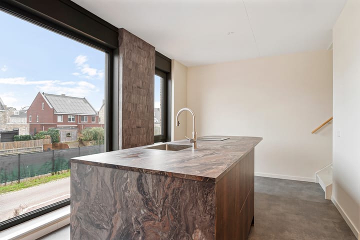 Foto 33 van Baikalmeer 16