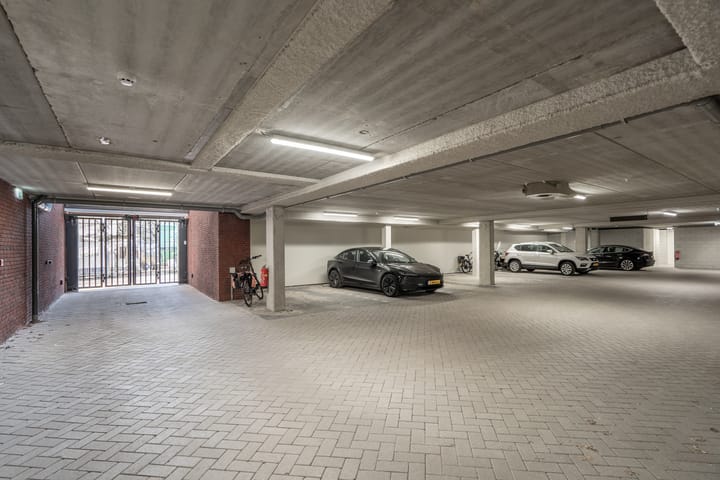 Foto 32 van Belgradostraat 102