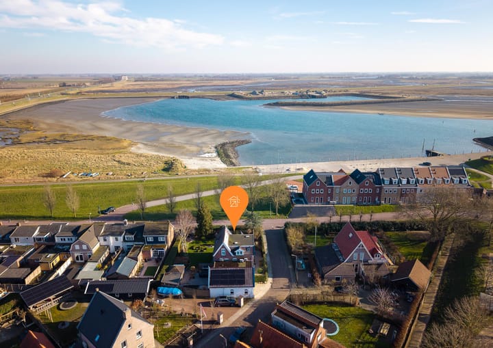 Foto 1 van Stationsstraat 3