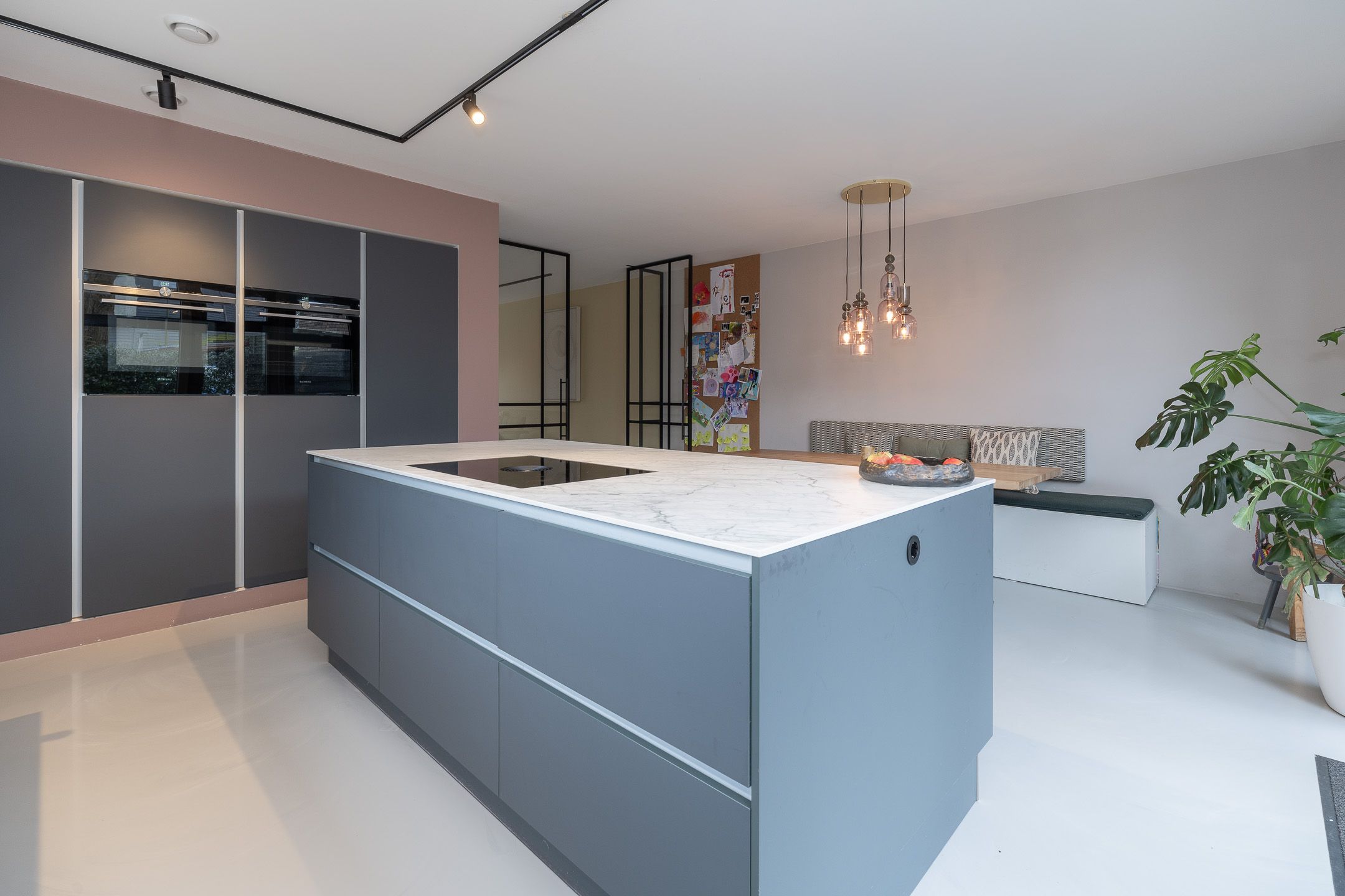 Foto 15 van Rondeellaan 2