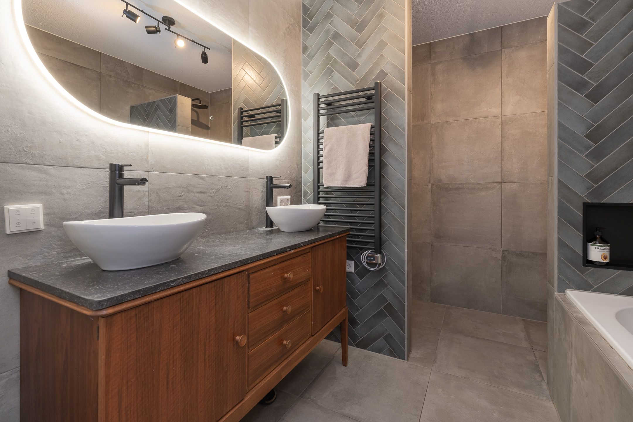 Foto 27 van Rondeellaan 2