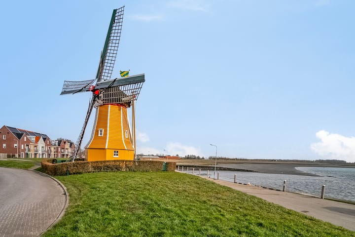 Foto 77 van Stationsstraat 3