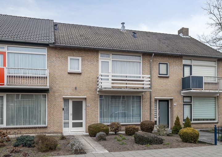 Foto 1 van Pastoor Gautiusstraat 44