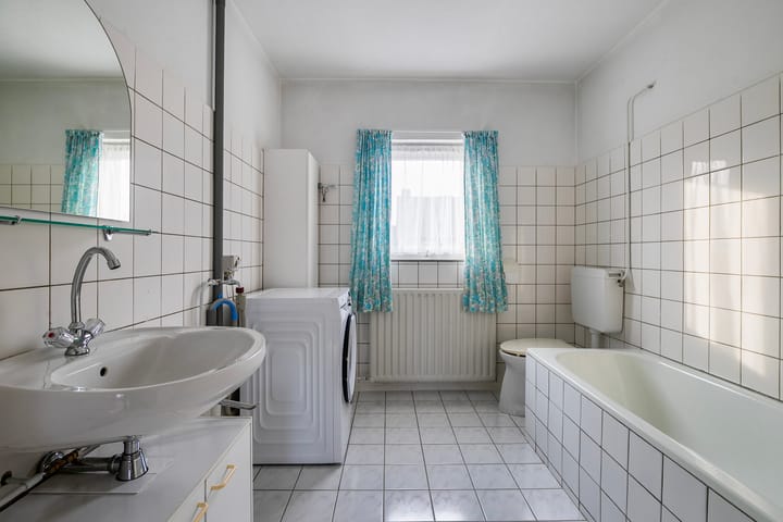 Foto 17 van Pastoor Gautiusstraat 44