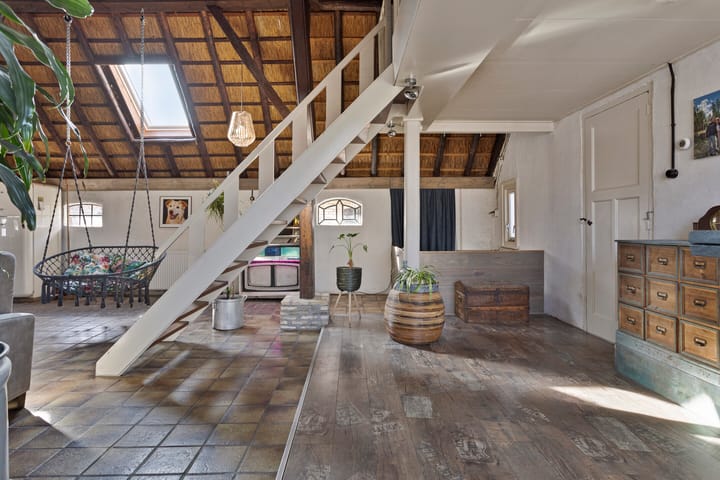 Foto 12 van Oosterstreek 32