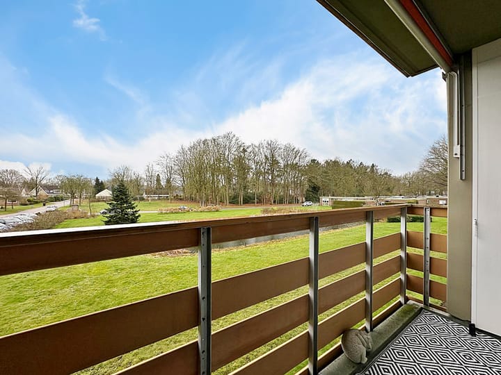 Photo 14 of Meent 72